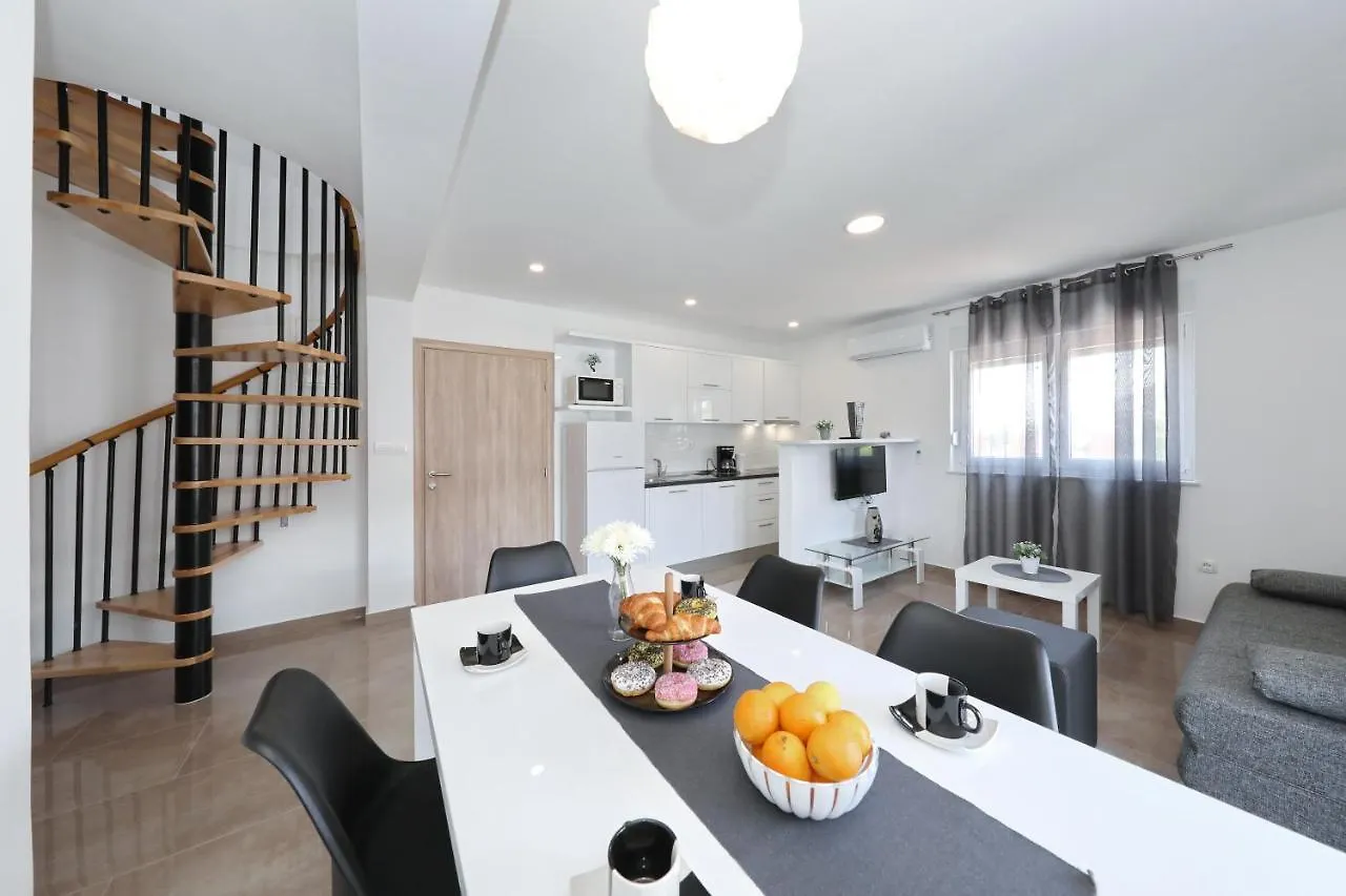 Villa Silver Starigrad Paklenica Kwatera prywatna